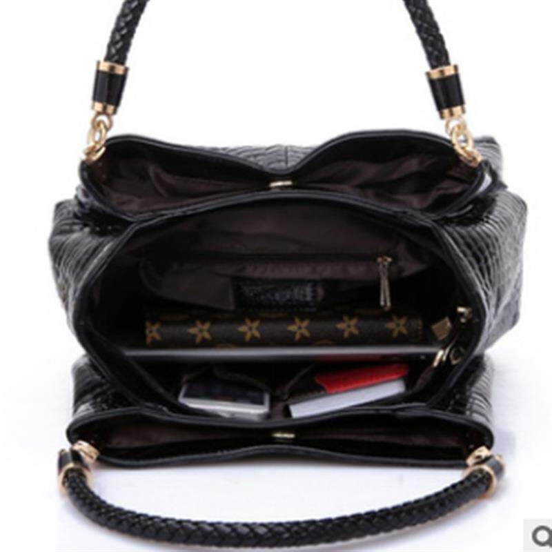 Stylish Womens Shoulder Bag