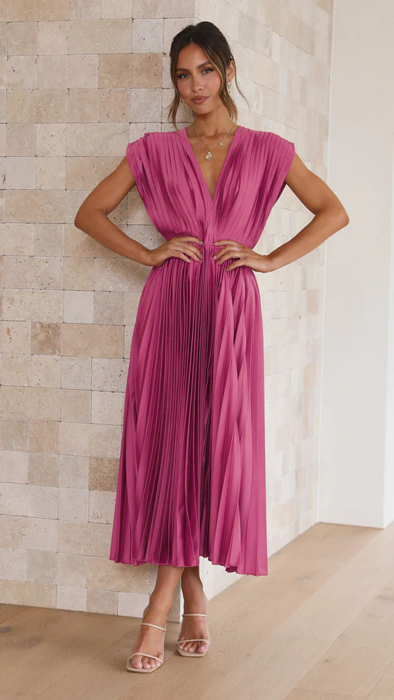 Elegant Pleated Special Occasion Dress