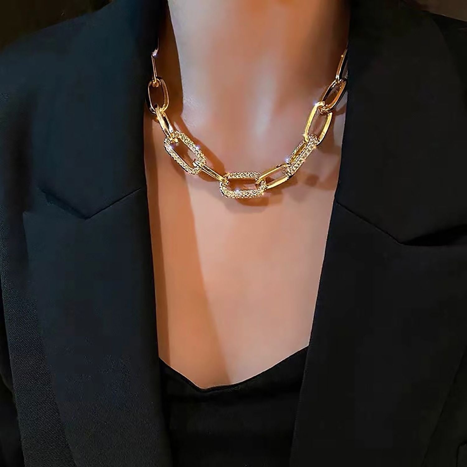 Stylish Women Necklace