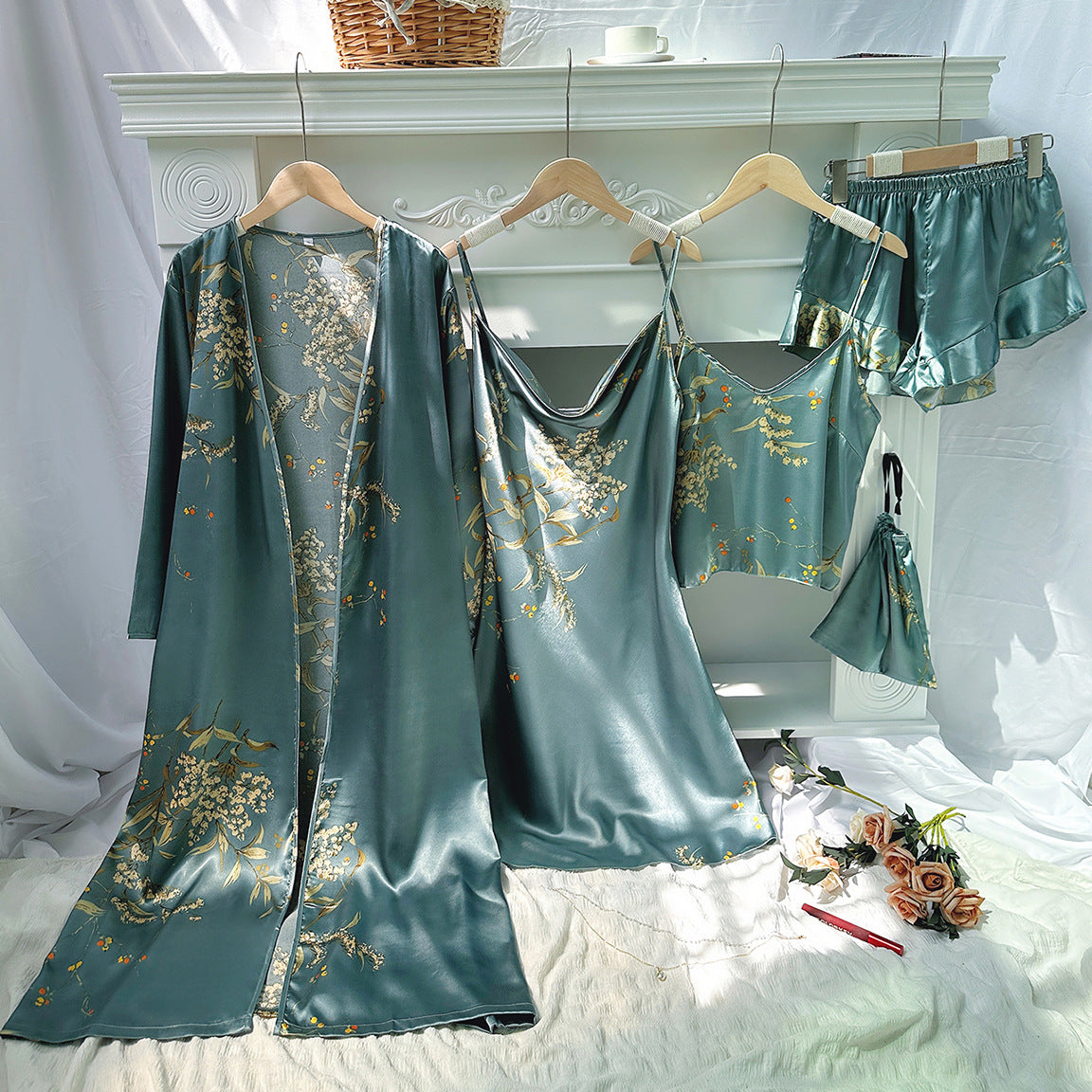 Women's Four Seasons Night Wear Set.